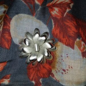 Elegant Silver Flower Brooch
